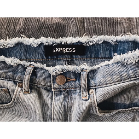 Distressed mini skirt by Express - Picture 2 of 3